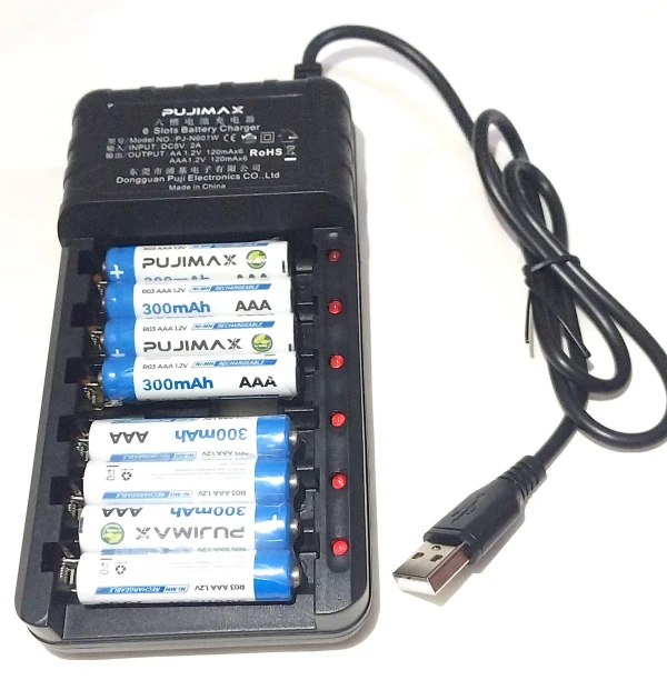 Cargador Multiple para baterias AA y AAA's foto | DIGITALIA |  BizneCubano